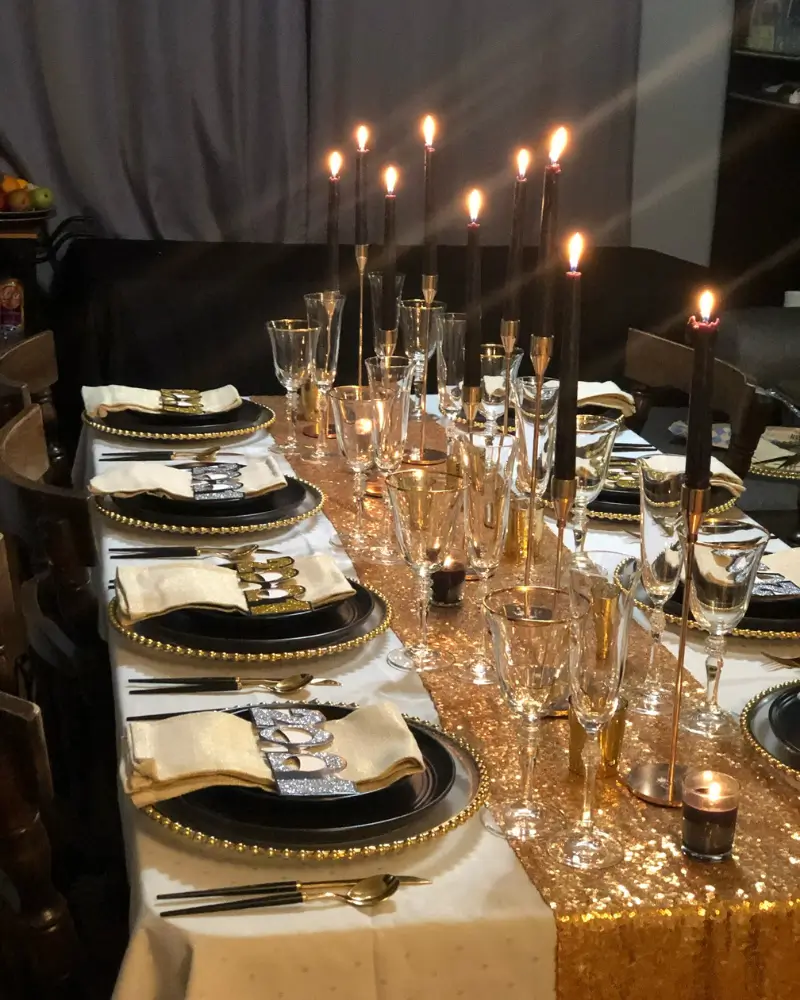 New Years Eve Wedding Color Palettes That Photograph Beautifully