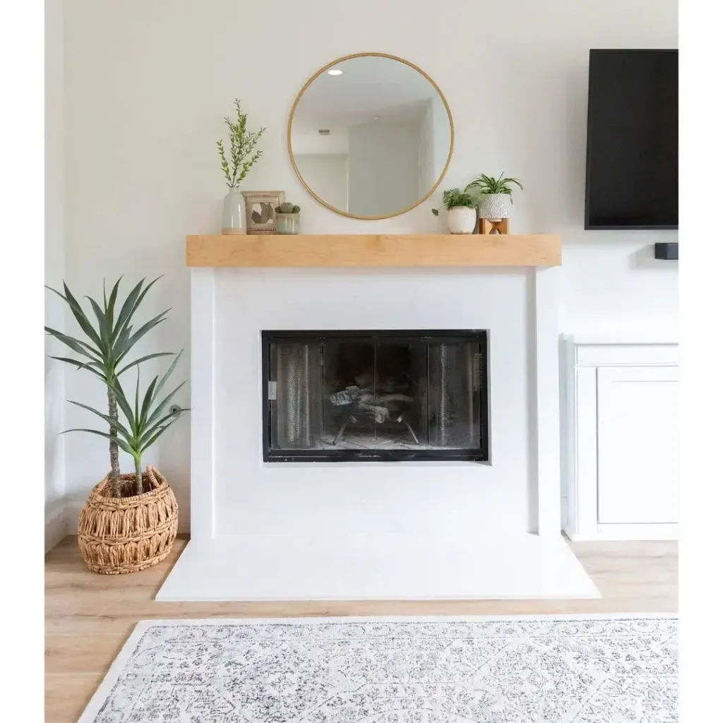 Coastal Plaster Fireplace – Airy and Relaxed