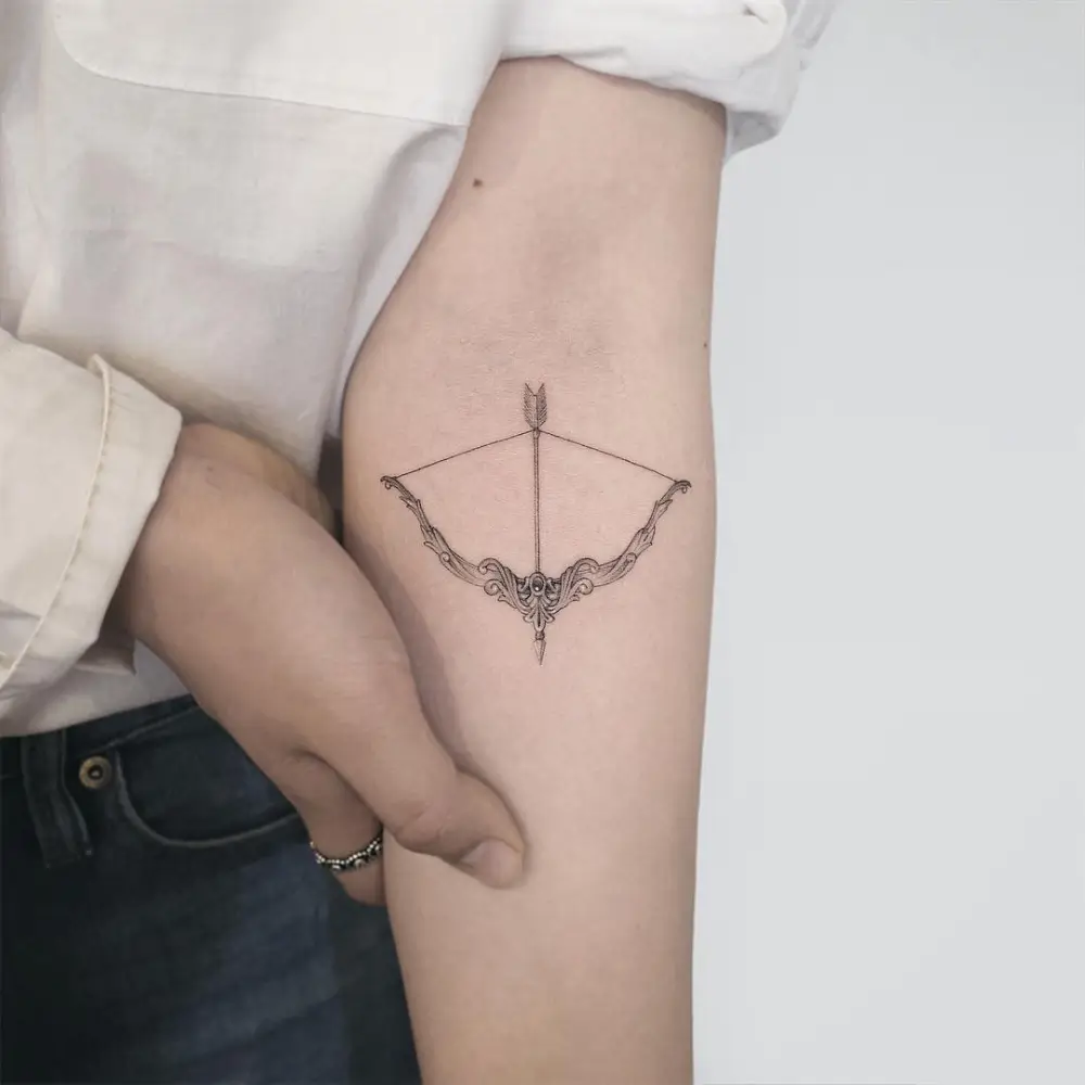 Fine Line Arrow Tattoo – Direction, Purpose, and Moving Forward